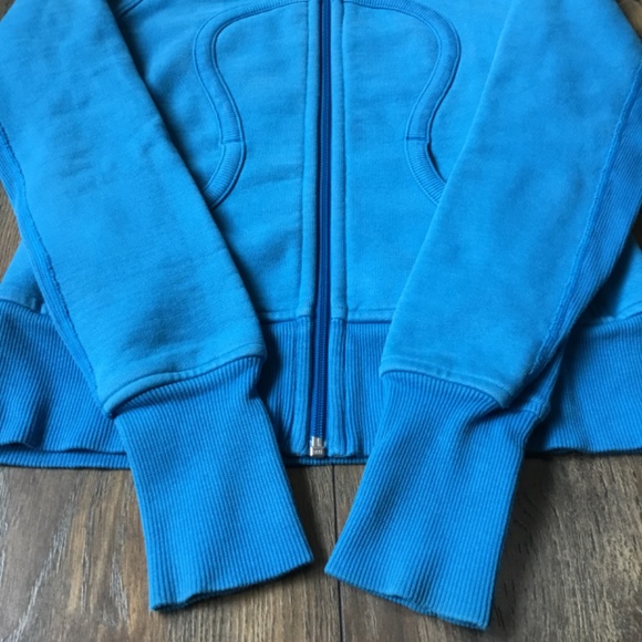 Lululemon scuba hoodie ptp 17” *GUC - Picture 3 of 10